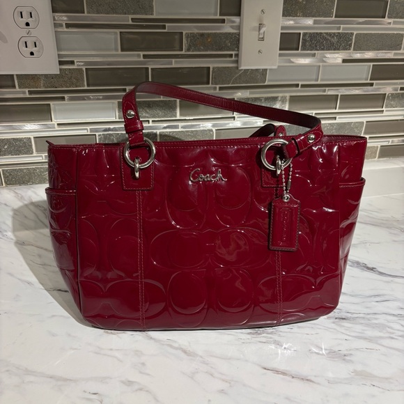 Coach Gallery Embossed Patent Leather monogram tote bag purse - Picture 16 of 16